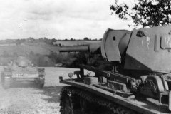 Panzer_III_tanks_on_the_Move