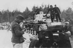 Panzer_III_winter_camouflage