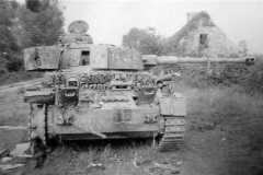 Abandoned_Panzer_IV_number_514