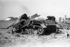 Destroyed_Panzer_IV_France