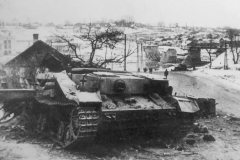 Destroyed_Panzer_IV_tank
