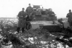 Kurland_Pocket_1944_Panzer_IV