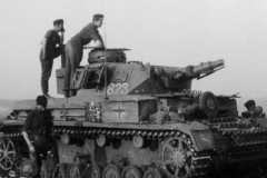 Panzer_IV_823_24_Pz_Div_