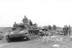 Panzer_IV_Ausf_E_tank_eastern_front_1941