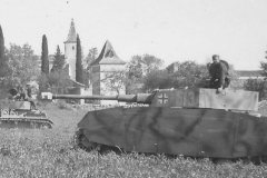 Panzer_IV_Ausf_J_613_1944