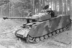 Panzer_IV_ausf_H_Russia_2