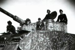 Panzer_IV_ausf_J_821_Gisela_2