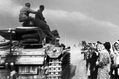 BefehlsPanzer_III_command-vehicle-ostfront