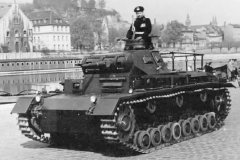Panzerbefehlswagen_III_ausf_D1-