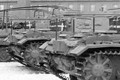 Panzerbefehlswagen_III_command-vehicles-rear