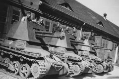 Panzerjager_I_german_tank_destroyers
