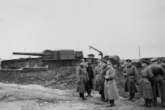 24_cm_Theodor_Bruno_rail_gun_2
