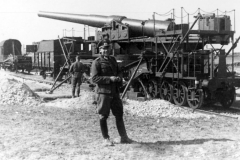 24cm_Kanone_558f_Canon_de_240_sur_affut_M_93-96