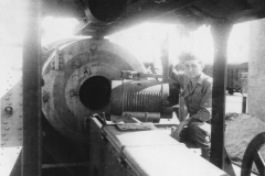 32_cm_K_651f__rail_gun_1944_ITALY_2