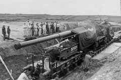 German_20.3_cm_K_E_railROAD_gun_2