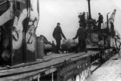 K5_rail_gun_near_leningrad_2