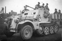 Armored_SdKfz_10_5_Luftwaffe