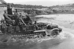 German_half_track_SdKfz10-4