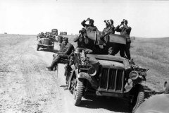SdKfz_10_1942_Eastern_Front