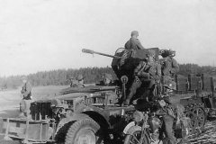 SdKfz_10_2cm_Flak_Halftrack_Russia
