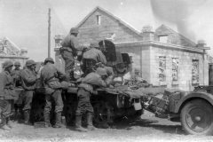 SdKfz_10_flak_20mm_8