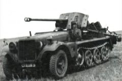 SdKfz_10_with_5_cm_pak