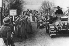German_SdKfz_223_entering_Luxembourg