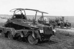 Destroyed_SdKfz_232_armoured_radio_vehicle