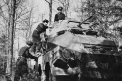 Heavy_armoured_reconnaissance_vehicle_Sdkfz_231_8-rad