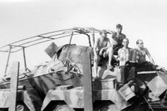 sdkfz_231_and_crew