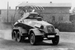 sdkfz_232_6_rad_Funkwagen_