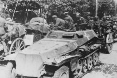 Light_armoured_halftrack_Sdkfz_250_alt_photo