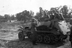 Sdkfz_253_leichter_Gepanzerter_Beobachtungskraftwagen