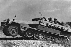 SdKfz_251_Ausf_B_halftrack