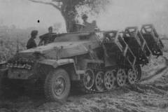 SdKfz_251_Ausf_C_stuka