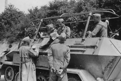SdKfz_251_Kommandopanzerwagen_