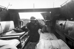 SdKfz_251_interior_1944