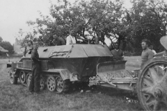 SdKfz_251_leFH_18