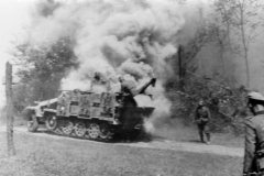 SdKfz_251_stuka-zu-fuss_photo