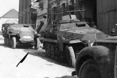 Sd_Kfz_251_halftrack_13
