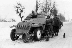 Sdkfz_251-9_aufs_D