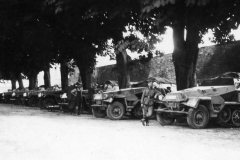 Sdkfz_251_ausf_A_armored_fighting_vehicle