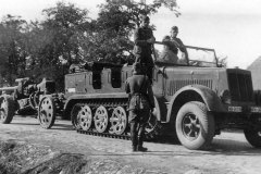 SdKfz_7_and_sFH_18_1939_Poland