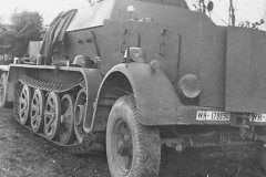 SdKfz_7_towing_a_88_cm_Flak_18_Bunkerflak