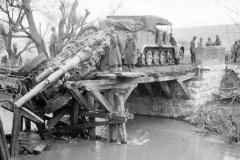 SdKfz_7_with_15cm_sFH_18