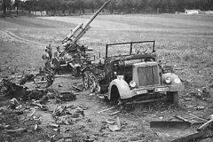 sdkfz_7_destroyed