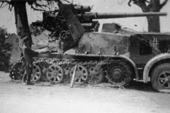 8.8cm_FlaK_18_Sd.Kfz_.8_Bunkerknacker