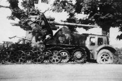 Bunkerknacker_8.8cm_FlaK_18_Sd.Kfz_.8