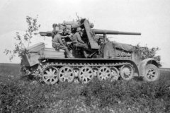 sdkfz_8_88_cm_Flak_18_Sfl