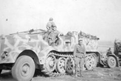 sdkfz_8_camouflage_Italy_1944
